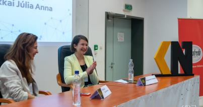 Valósághű(tlen) – embernek maradni a médiában
