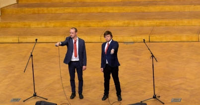 Motivációs és antimotivációs trénerek a Majmokban