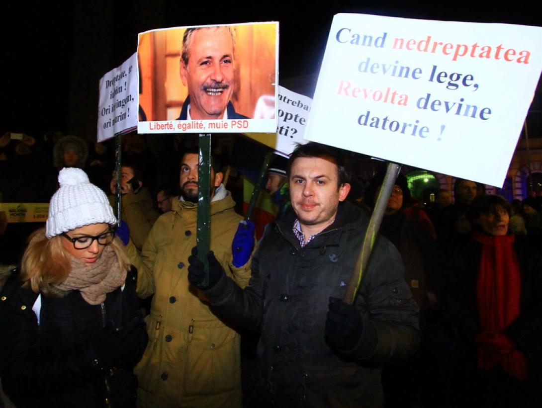 Negyvenezren követelik a kormány lemondását Kolozsváron