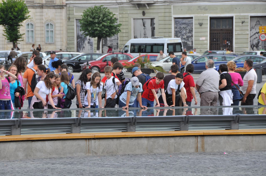 Fejenként csaknem 2400 lejt költöttek tavaly Romániában a külföldi turisták