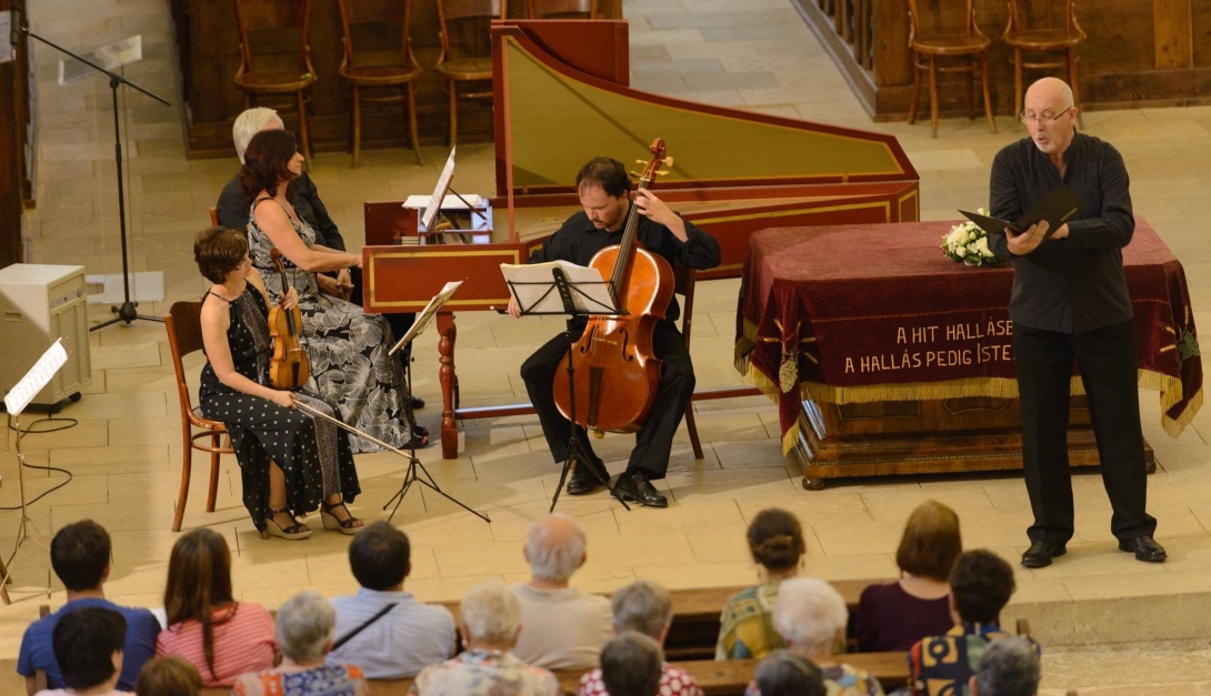 Bach-művek a Savaria Barokk Zenekartól