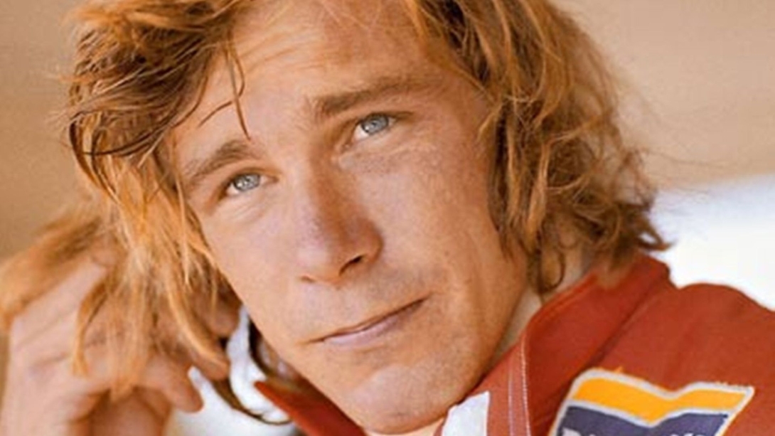 James Hunt, a Forma–1 brit világbajnoka 70 éve született