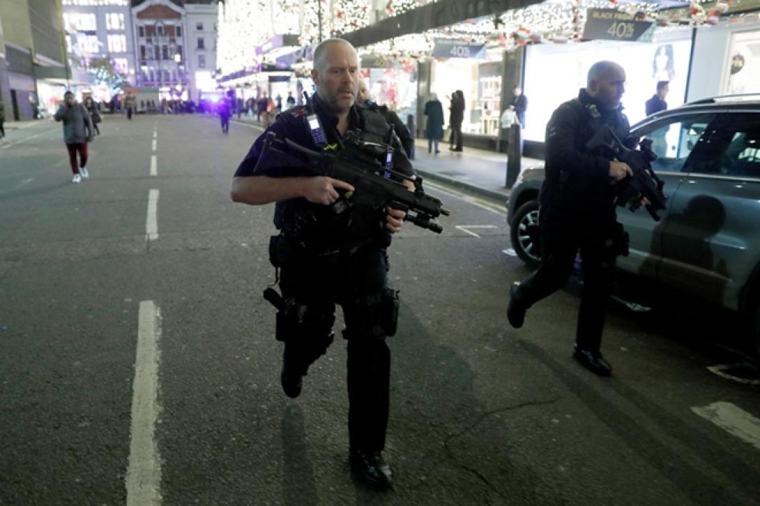 Verekedés okozhatta a pánikot a londoni metróállomáson