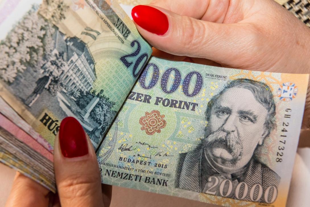 A régi 20 000 forintos bankjegyek már csak idén használhatóak