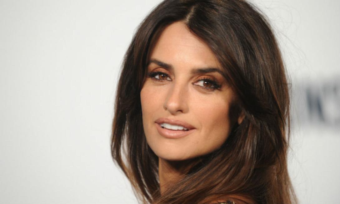 Penélope Cruz Cesar-életműdíjat kap a francia filmakadémiától