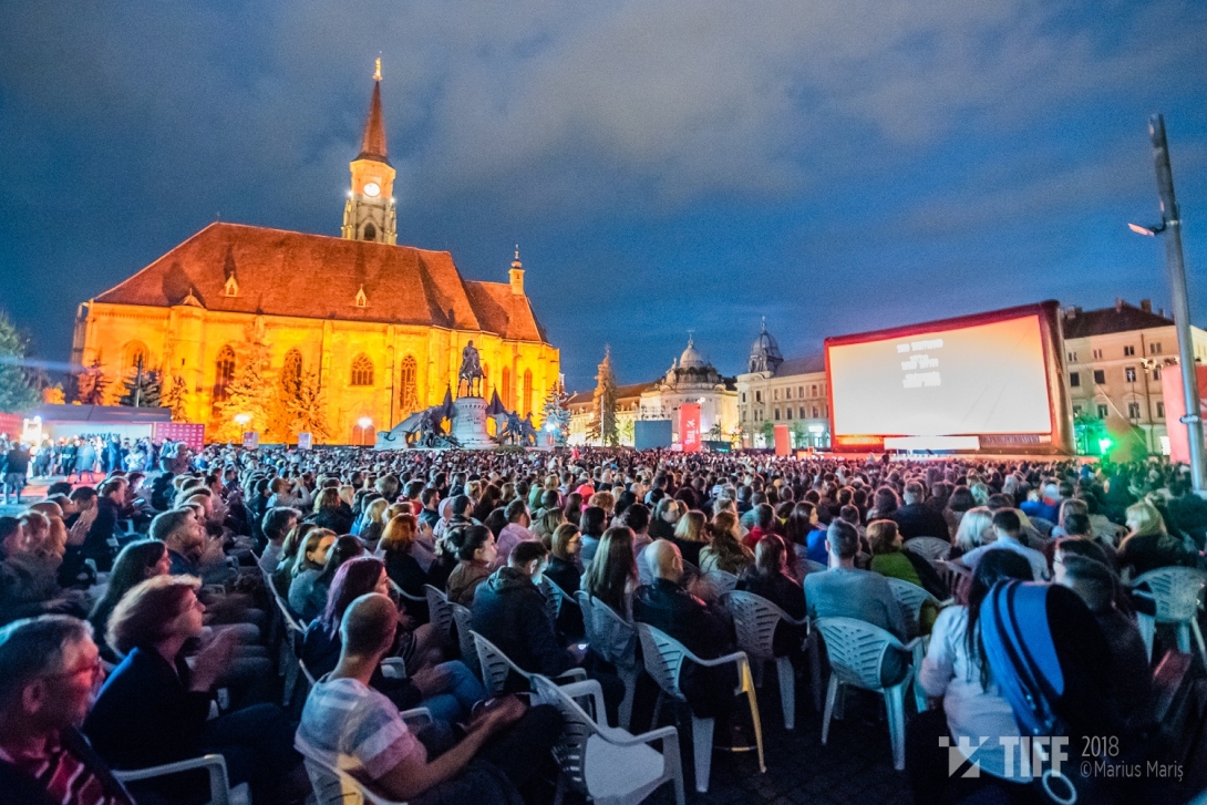 Teltházas vetítéssel nyílt a 17. TIFF