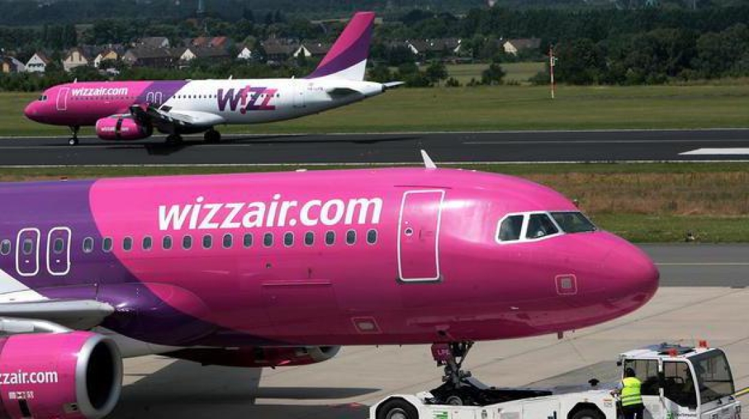 Bombafenyegetés miatt kényszerleszállást hajtott végre az Otopeni repülőtéren a Wizzair egyik járata