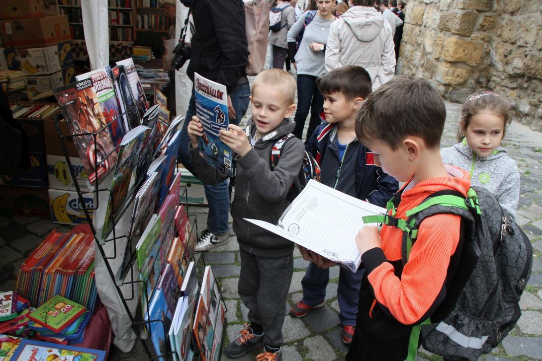 Megnyitották a kilencedik Kolozsvári Ünnepi Könyvhetet
