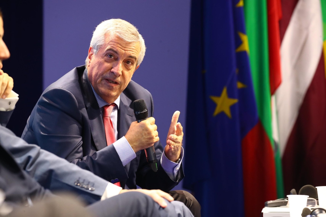 Tăriceanu: Timmermansnak le kellett volna mondania bizottsági tisztségéről a kampány idejére