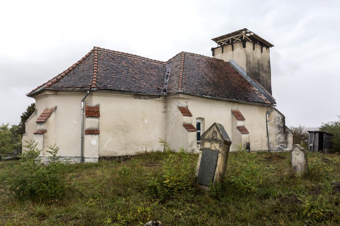 Betlenszentmiklós: anyaországi támogatással állítják helyre az unitárius templomot