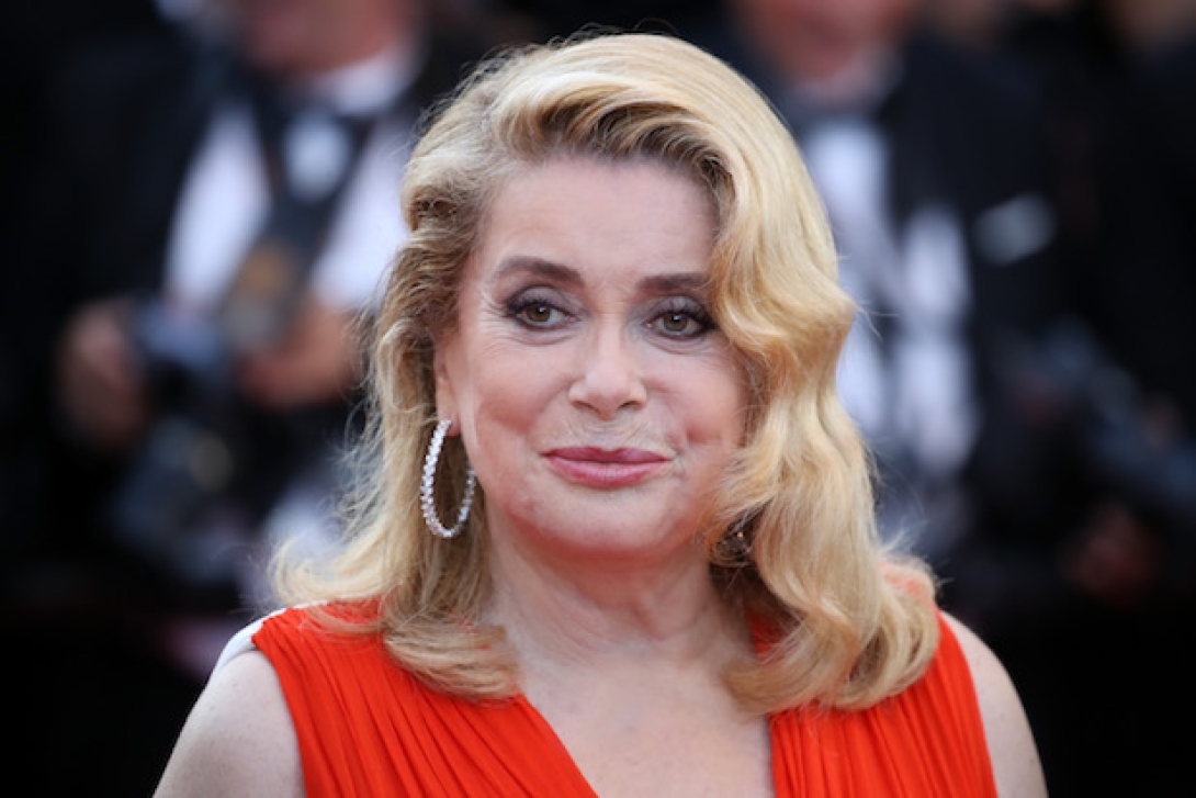 Kórházban ápolják Catherine Deneuve francia filmsztárt