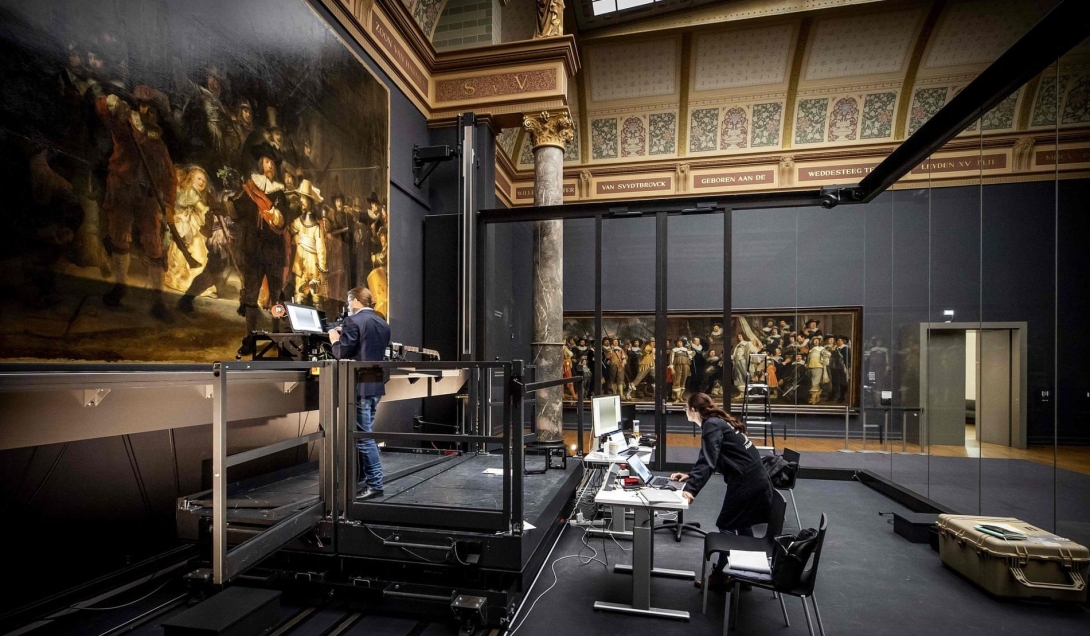 Rembrandt Éjjeli őrjárata nagyfelbontású fotókon