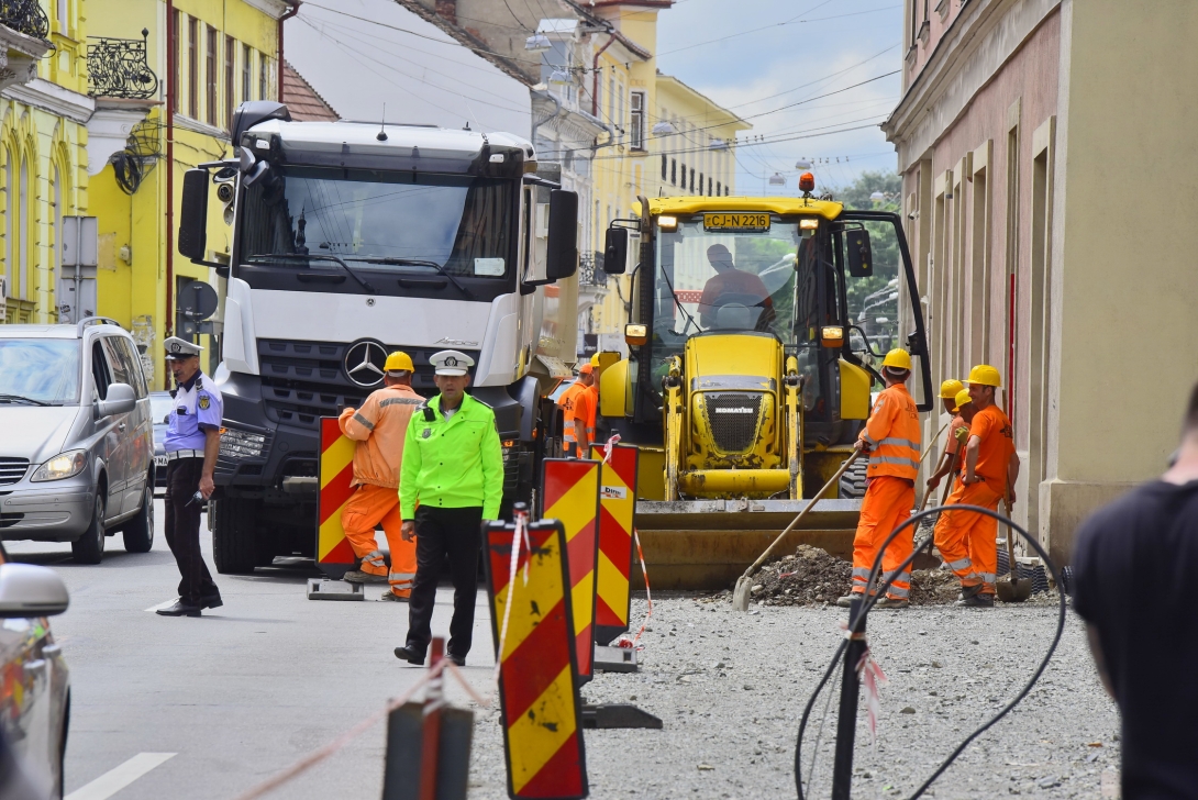 Felgyorsultak a munkálatok a Jókai utcában