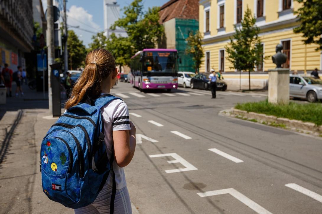 Több buszt állítanak forgalomba hétfőtől