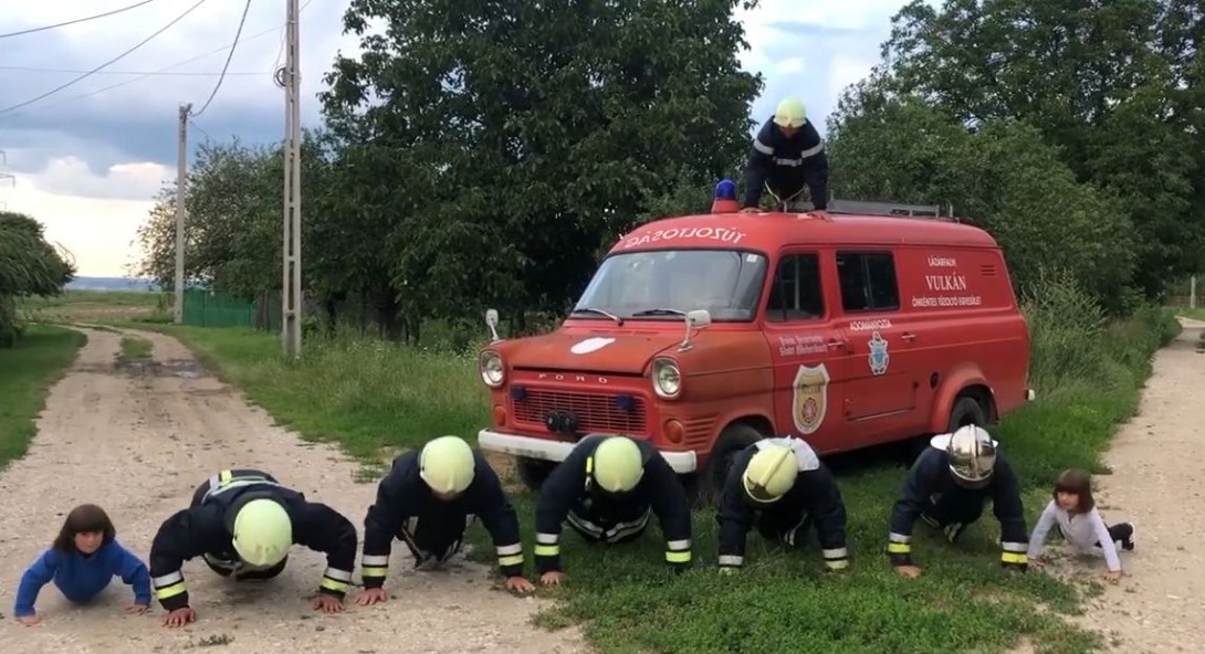 Kövend – tűzlovagok, örökfagy föld, abcúg Tarnóczy