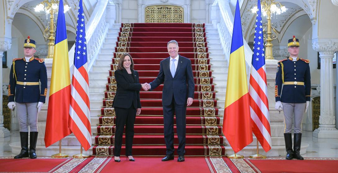 Kamala Harris: a NATO habozás nélkül megvédi a szövetségeseket