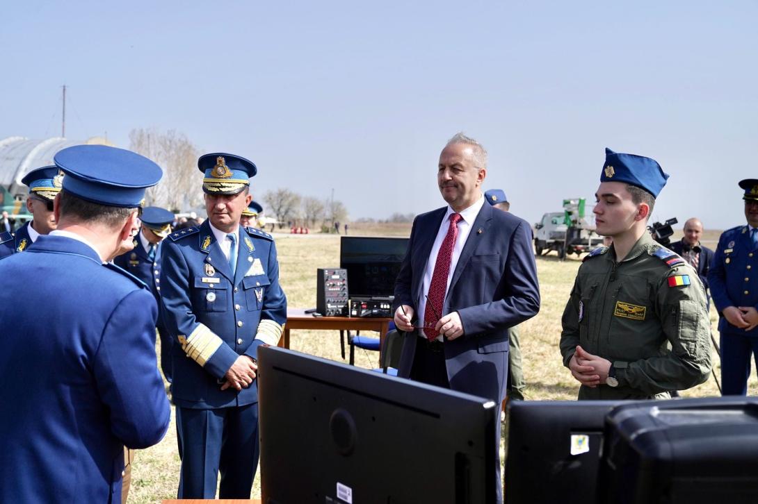 Dîncu: a NATO-csatlakozással a legerősebb biztonsági garanciát szerezte meg Románia