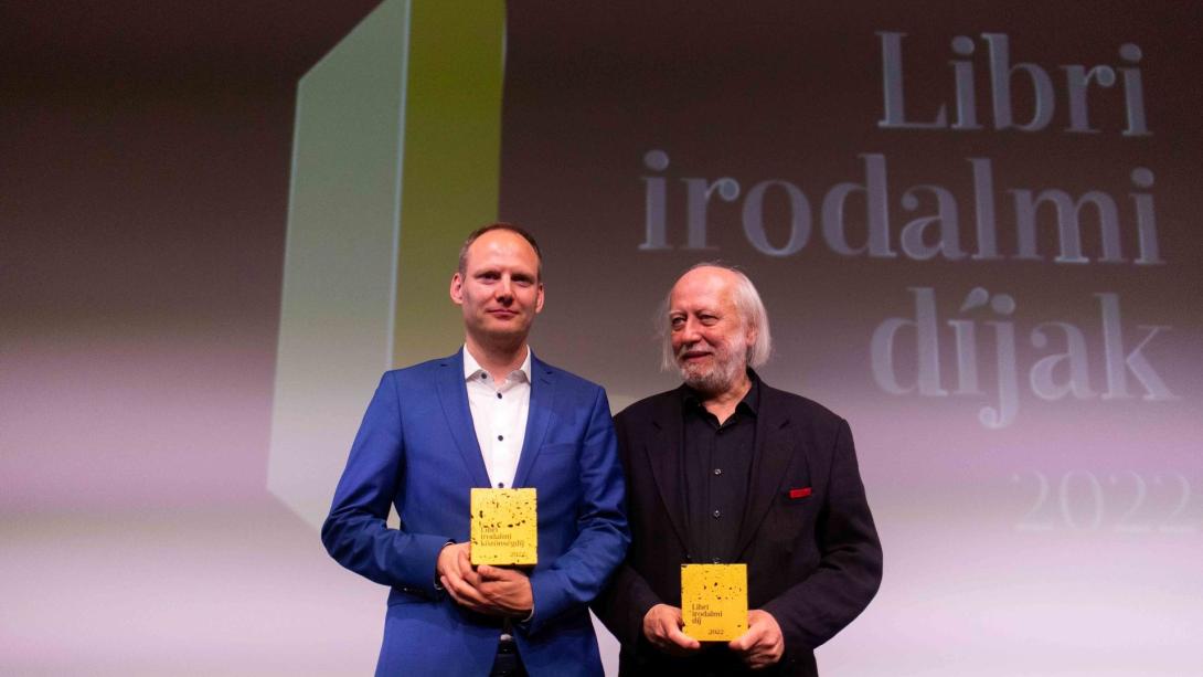 Krasznahorkai László kapta a Libri irodalmi díjat – Közönségdíjas lett Bödőcs Tibor