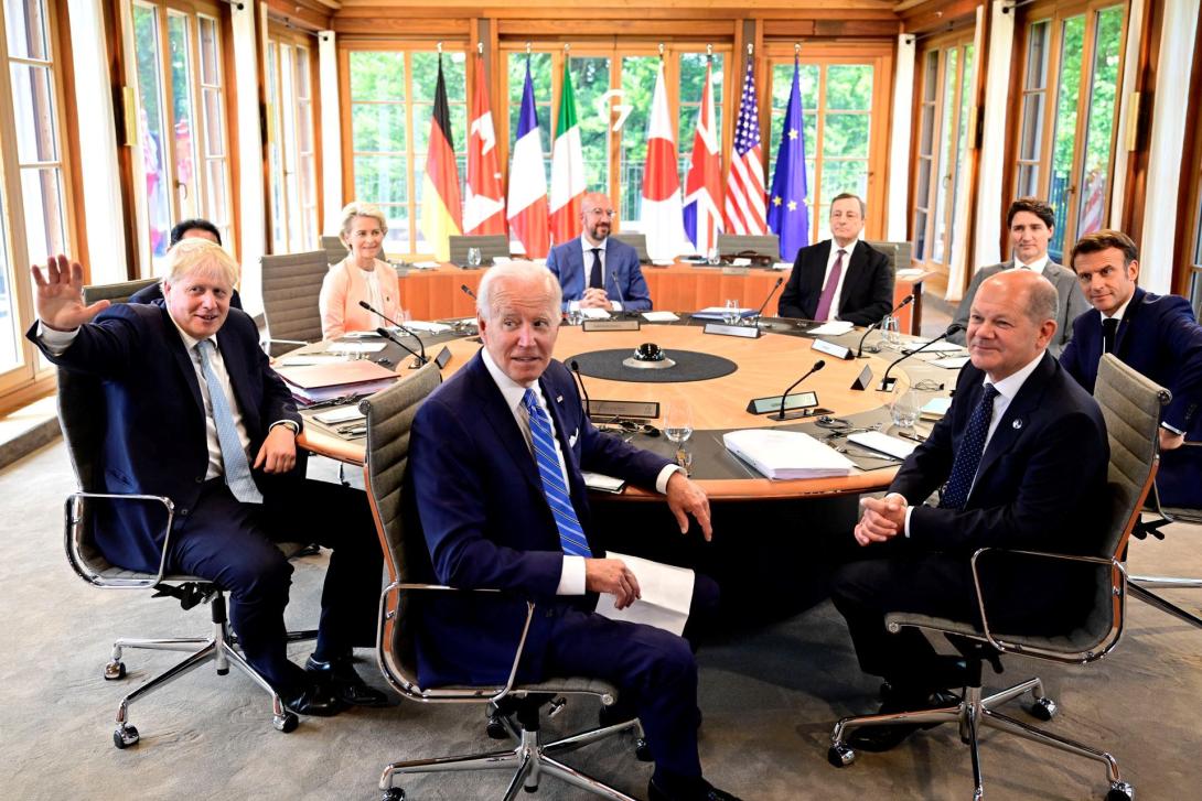 G7 csúcs: betilthatják az orosz arany importját