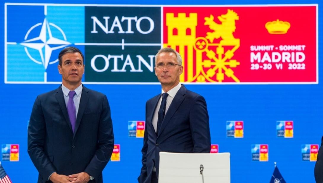 NATO-csúcs - fordulópontot  jelent a madridi találkozó