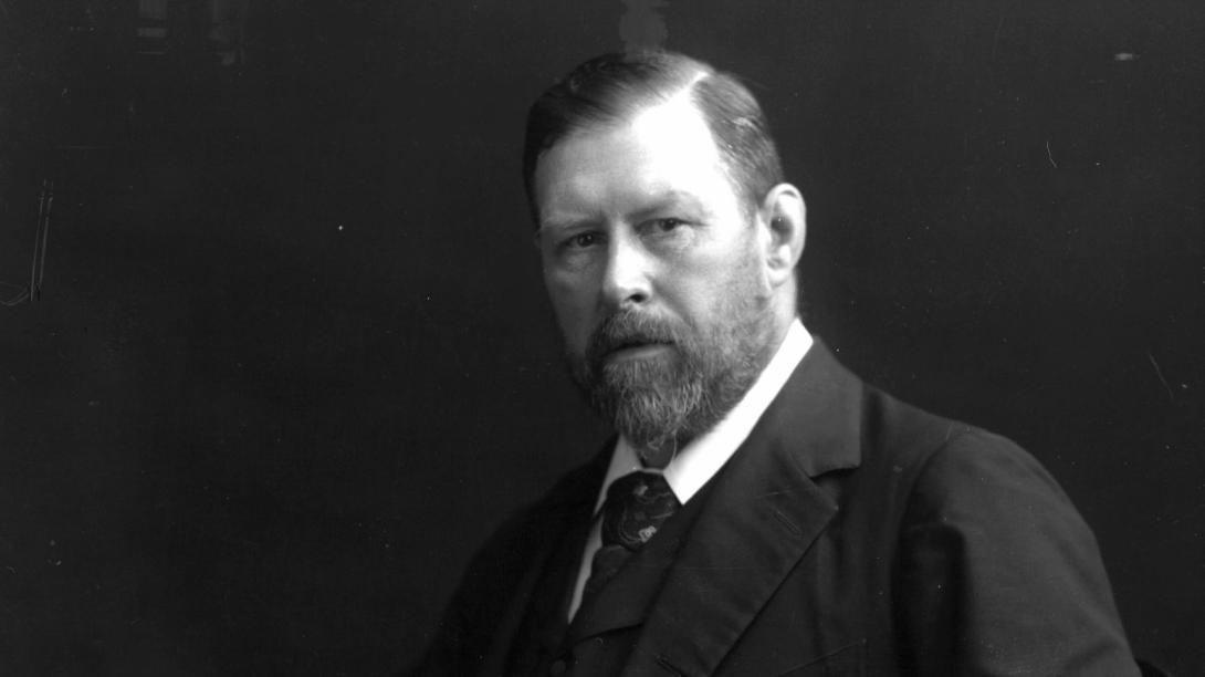 Bram Stoker, Drakula megteremtője 175 éve született