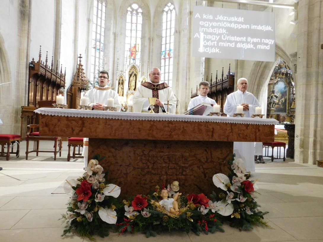 A Szent Mihály templomot is belakták a hívek karácsonykor