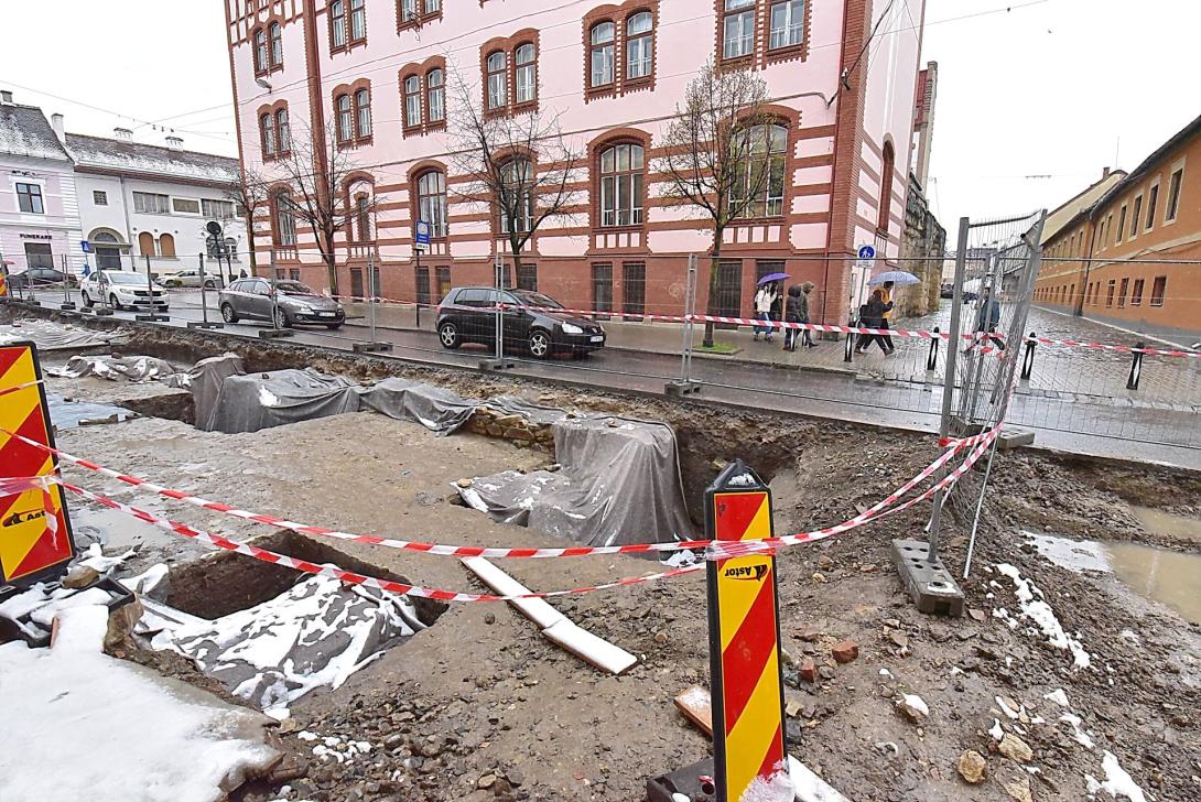 Előbukkantak a Torda utcai kaputorony maradványai