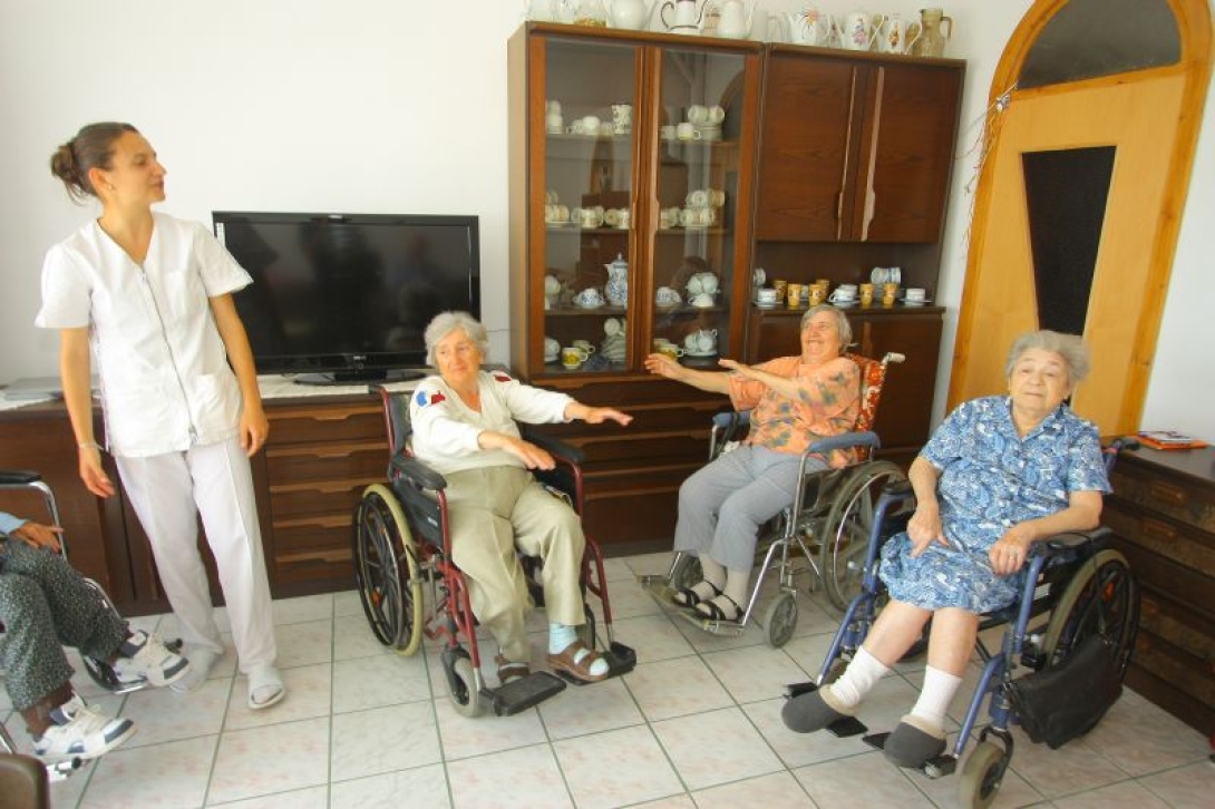 Alaposan megreformálnák a szociális szolgáltatásokat