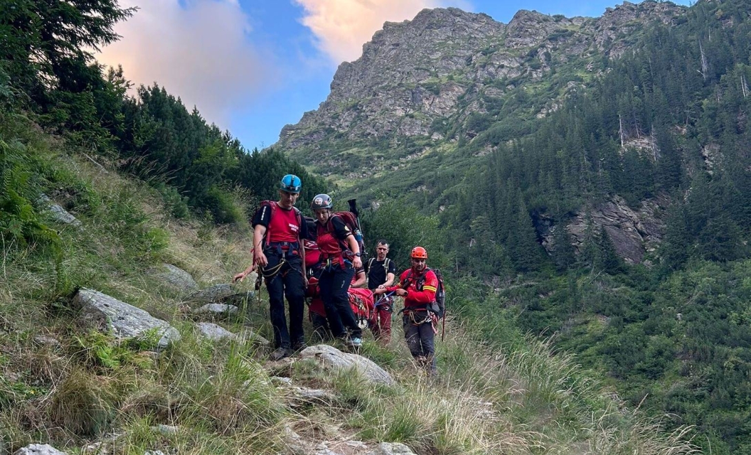 Fogarasi-havasok: SMURD-helikopter bevetését kérték egy francia turista kimenekítésére