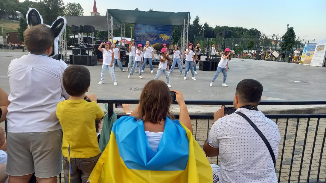 HANGULATKÉPEK - Kulturális műsorral ünnepelték Ukrajna Függetlenségének Napját