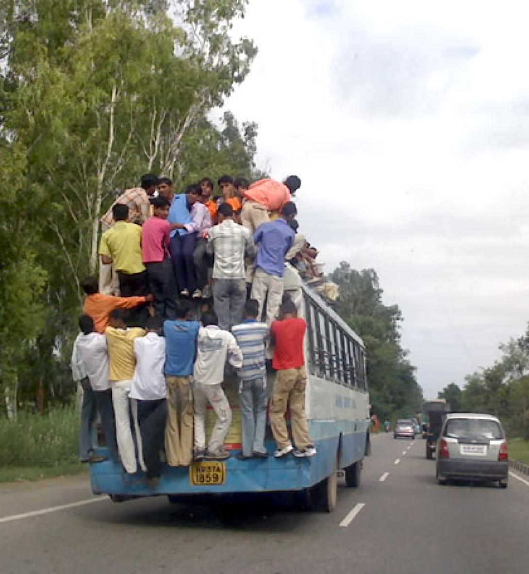 Busszal a Diáknapokra!