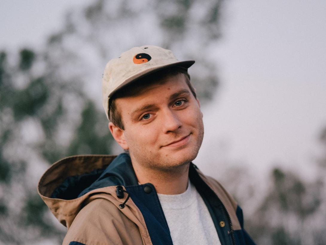 Igazából az élet nem is annyira komplikált Mac DeMarcóval